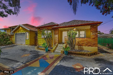 615 Henry Lawson Dr, East Hills, NSW 2213