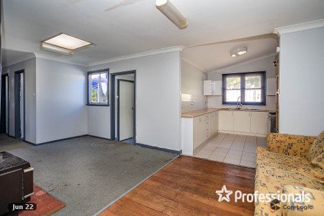 15 Seventh Rd, Armadale, WA 6112