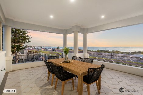 2 Quay Ct, Sorrento, WA 6020