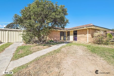 13 Singleton Cres, Oxley, ACT 2903