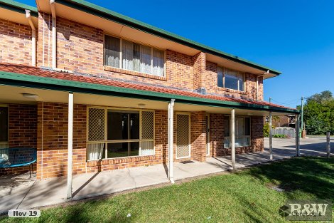 2/5 Battersby St, Caboolture, QLD 4510