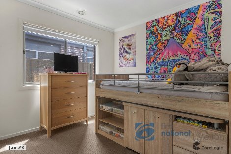 1/3 Claire Ct, Kurunjang, VIC 3337