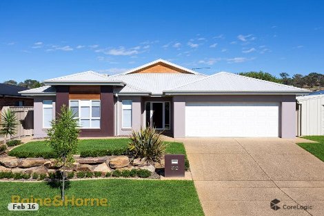 32 Bogong Cres, Tatton, NSW 2650