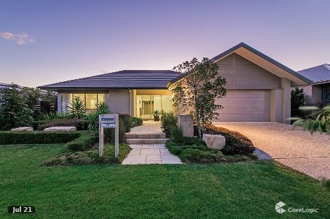 26 Esk Cres, Wakerley, QLD 4154