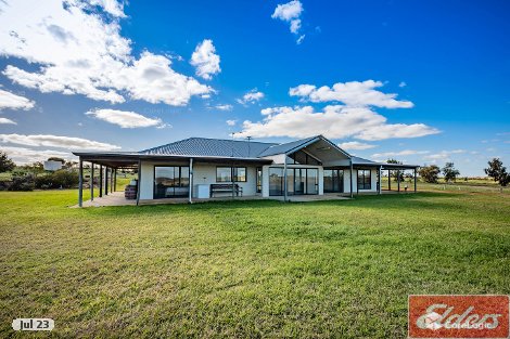 66 James Eastough Cl, Nanson, WA 6532