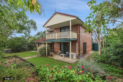 27 Creek St, Bundamba, QLD 4304