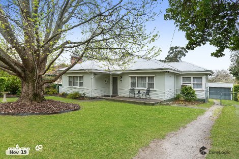 17 Yeaman Rd, Montrose, VIC 3765