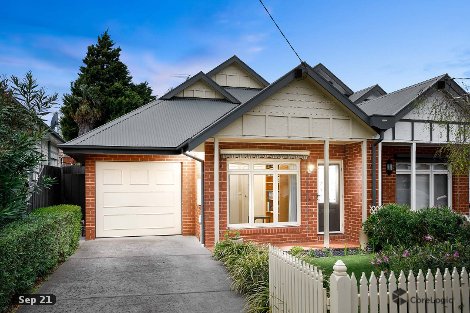 16 Anton Gr, Flemington, VIC 3031