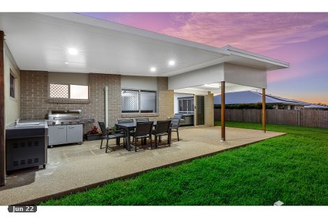 32 Starfish Dr, Lammermoor, QLD 4703