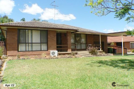 14 Charlton Pl, St Clair, NSW 2759