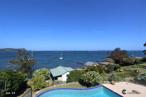 130 Skye Point Rd, Coal Point, NSW 2283