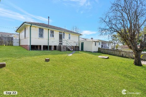 8 Wallace Pl, Mount Pritchard, NSW 2170