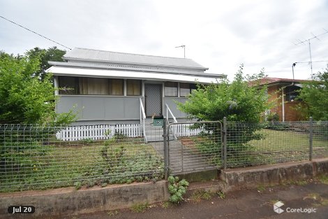 80 Hume St, North Toowoomba, QLD 4350