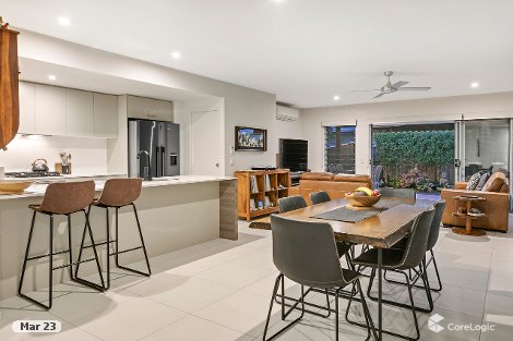 7 Bayou St, Birtinya, QLD 4575