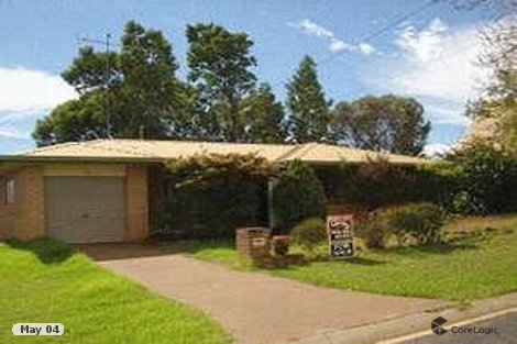 15 Hinkler Cres, Wilsonton, QLD 4350