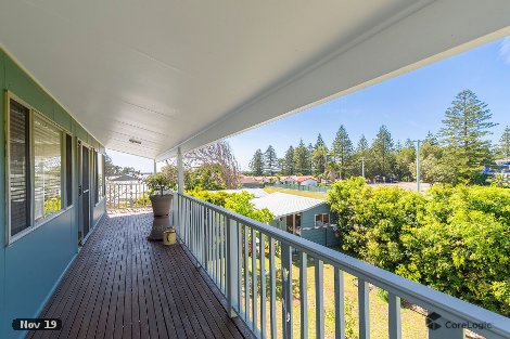 3 Charlton St, Toowoon Bay, NSW 2261