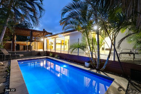 166 Monaco St, Broadbeach Waters, QLD 4218