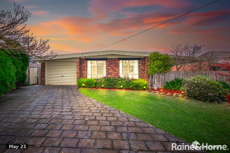 7 Worcester Rd, Gisborne, VIC 3437