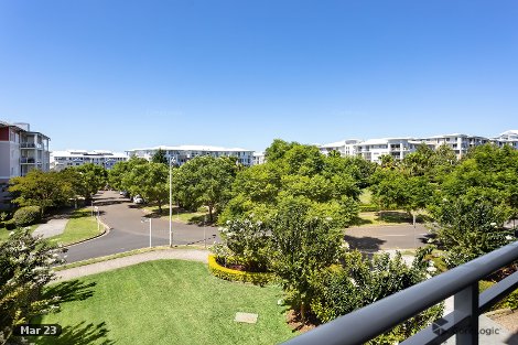 208/7-11 Magnolia Dr, Breakfast Point, NSW 2137