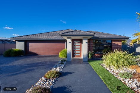 17 Fairway Cres, Shearwater, TAS 7307