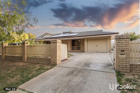 99 Murdoch Dr, Greenfields, WA 6210