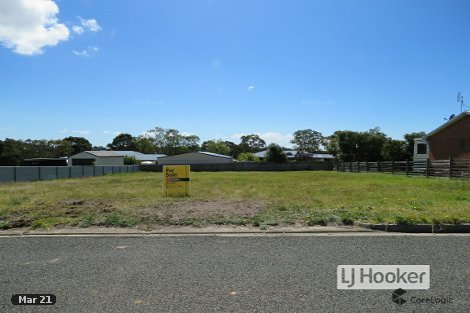 21a Village Fair Dr, Newlands Arm, VIC 3875