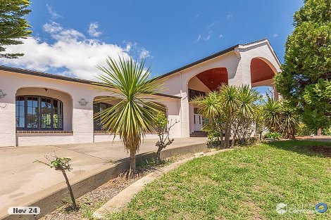 4 Timbarra Cres, O'Malley, ACT 2606