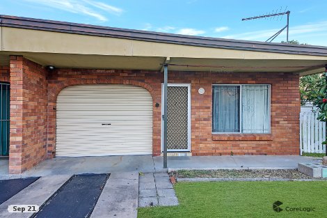 2/8 Stumm St, Park Avenue, QLD 4701