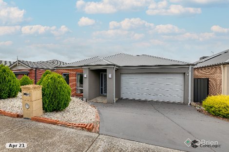 8 Half Moon Cres, Pakenham, VIC 3810