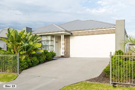 22 Firetail St, South Nowra, NSW 2541