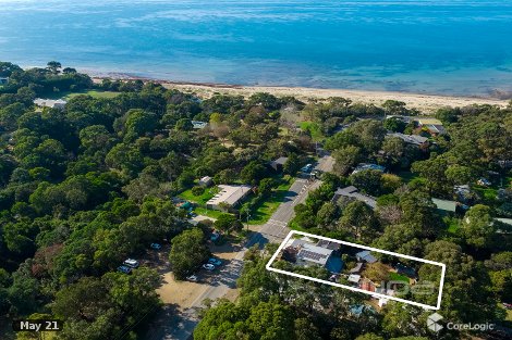 14 Point Leo Rd, Point Leo, VIC 3916