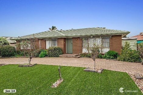 30 Phyllis Pde, Deer Park, VIC 3023