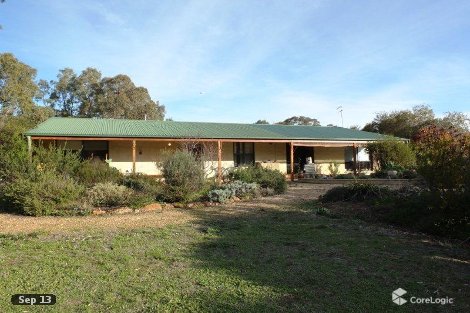 12 Collings Rd, Amherst, VIC 3371