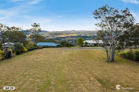 27 Panoramic Dr, Preston, QLD 4352