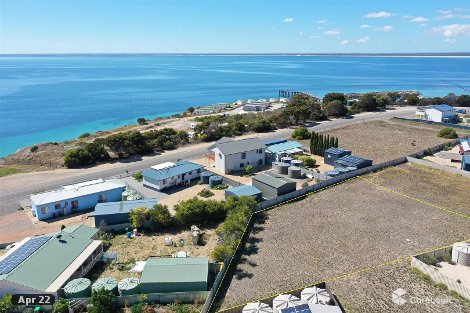 12 Magazine Bay Rd, Point Turton, SA 5575