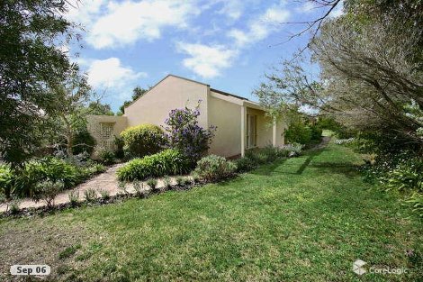 4 Queenspoint Cres, Queenscliff, VIC 3225