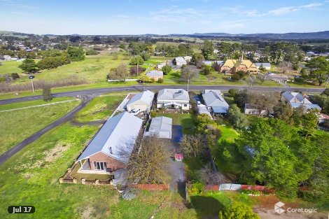 77 Bailey St, Clunes, VIC 3370