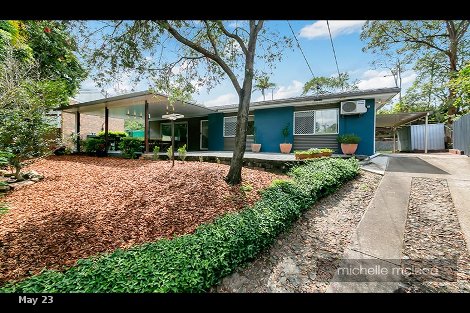 9 Tucker St, Chapel Hill, QLD 4069