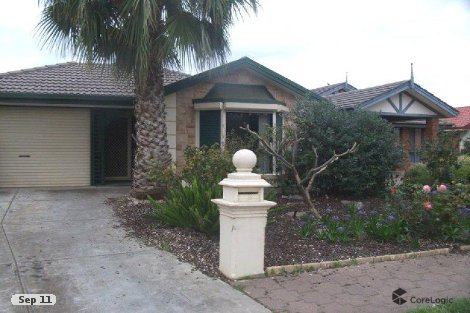 11 Crown Cres, Paralowie, SA 5108