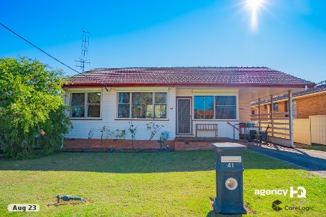 41 Wollombi Rd, Rutherford, NSW 2320