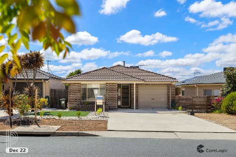 6 Walter Crocker Cres, Casey, ACT 2913