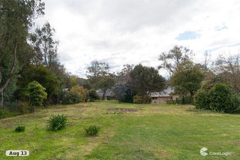 8a George St, Wandin North, VIC 3139