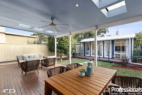 221 Gloucester Rd, Beverly Hills, NSW 2209