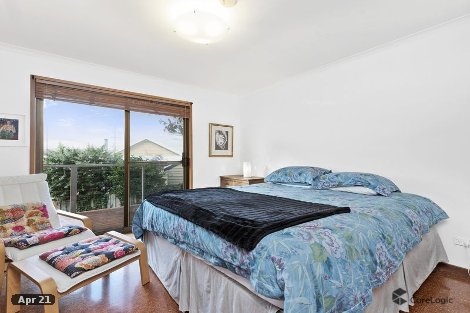 1 Panorama Cres, Marengo, VIC 3233