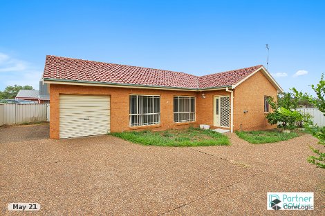 2/4 Gunn Pl, South Tamworth, NSW 2340