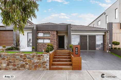 38 Silvester Pde, Roxburgh Park, VIC 3064