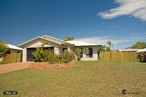 13 Ugarte St, Bushland Beach, QLD 4818