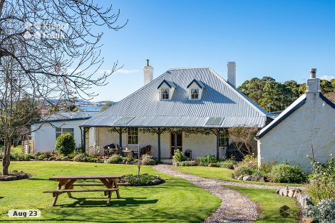 33 Walpole St, Orford, TAS 7190