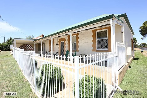 2 West St, Burra, SA 5417