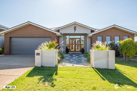 12 Dundale Cres, Estella, NSW 2650